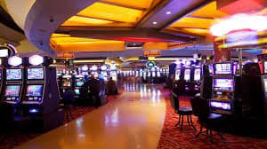 Bàn live casino trực tuyến tại 99ok3 với dealer thật và giao diện tiếng Việt